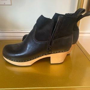 Swedish Hasbeens wooden booties size 39